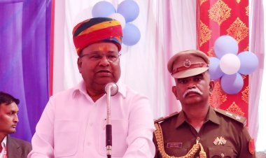 शिक्षा जीवन के प्रत्येक क्षेत्र में व्यक्ति का विकास करती है