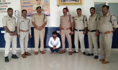 थाना दीनदयाल नगर पुलिस ने जिला बदर युवक को किया गिरफ्तार