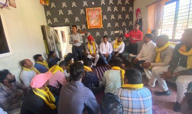 निर्दलीय प्रत्याशी डॉ. अभय ओहरी ने किया 24 गांवों में जनसंपर्क, चौपाल लगाकर की चर्चा