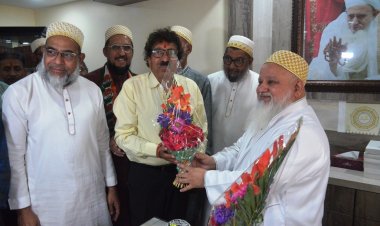 कांग्रेस प्रत्याशी पारस दादा पहुचे बोहरा बाखल, आमिल साहब से की मुलाकात