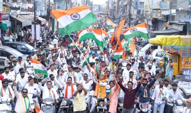 भाजपा और भाजयुमो की तिरंगा वाहन रैली से राष्ट्रमय हुआ रतलाम