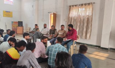 हिंदू जागरण मंच रतलाम महानगर की नगर बैठक श्री रामकृष्ण विवेकानंद आश्रम पर संपन्न